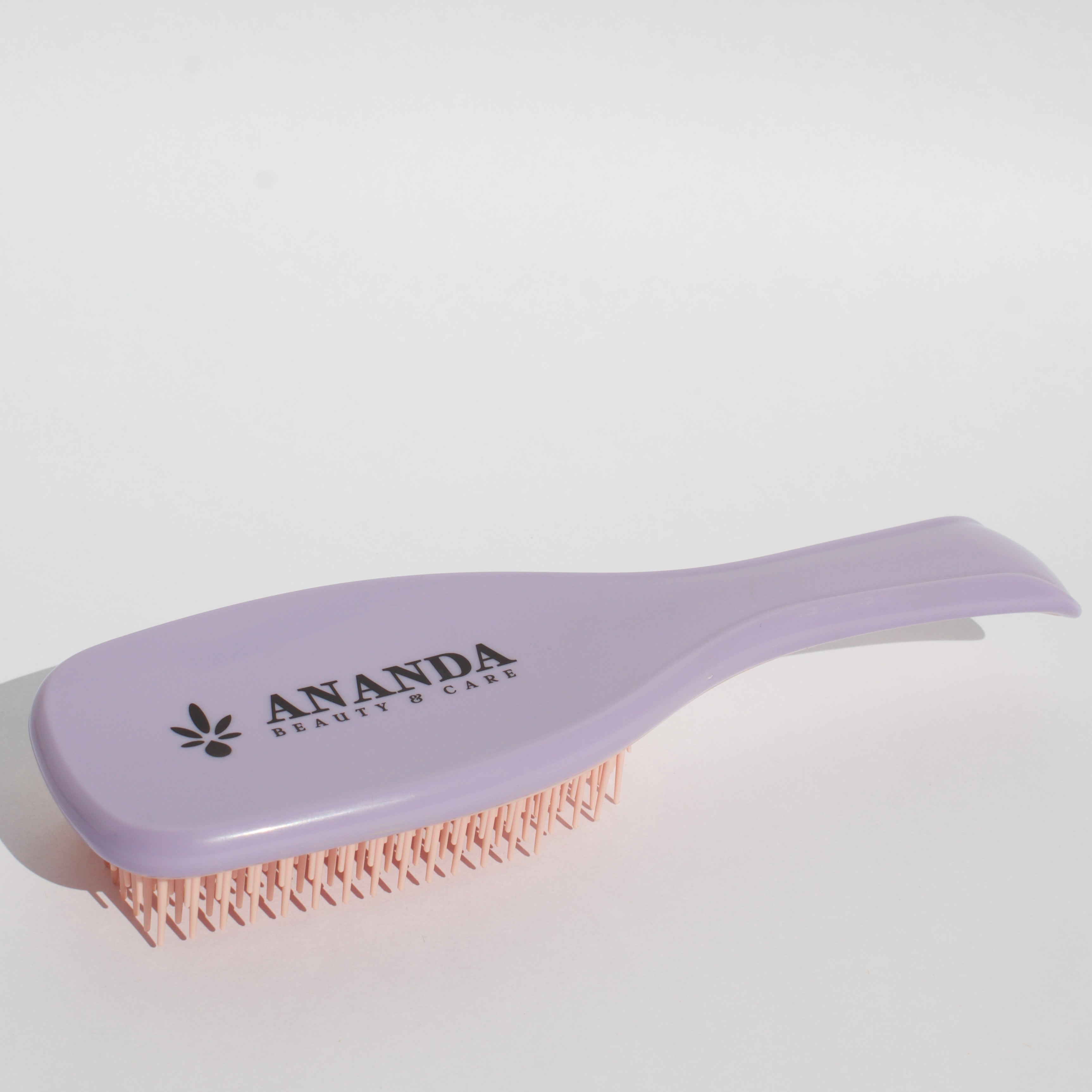 Detangling brush